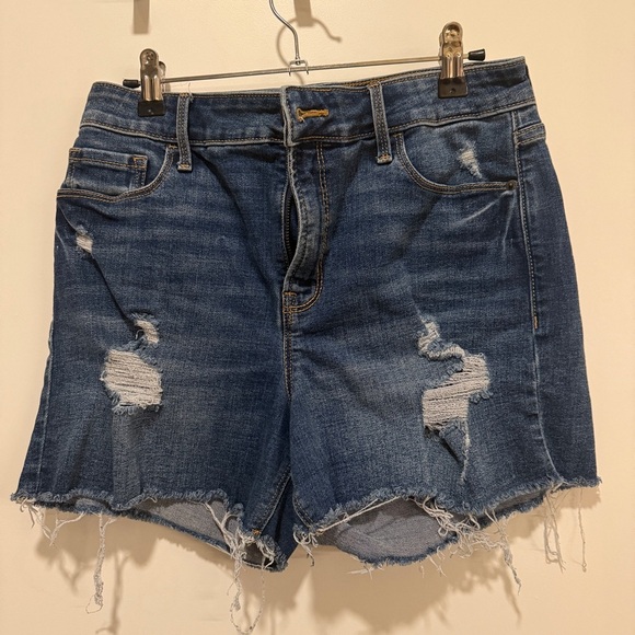 Old Navy Pants - Old Navy High Rise Distressed Denim Cutoff Shorts Women’s 8